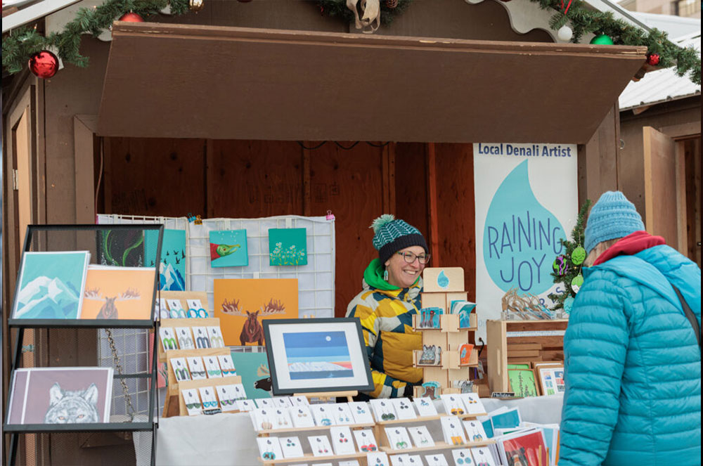 Holiday-Market-peopple-more